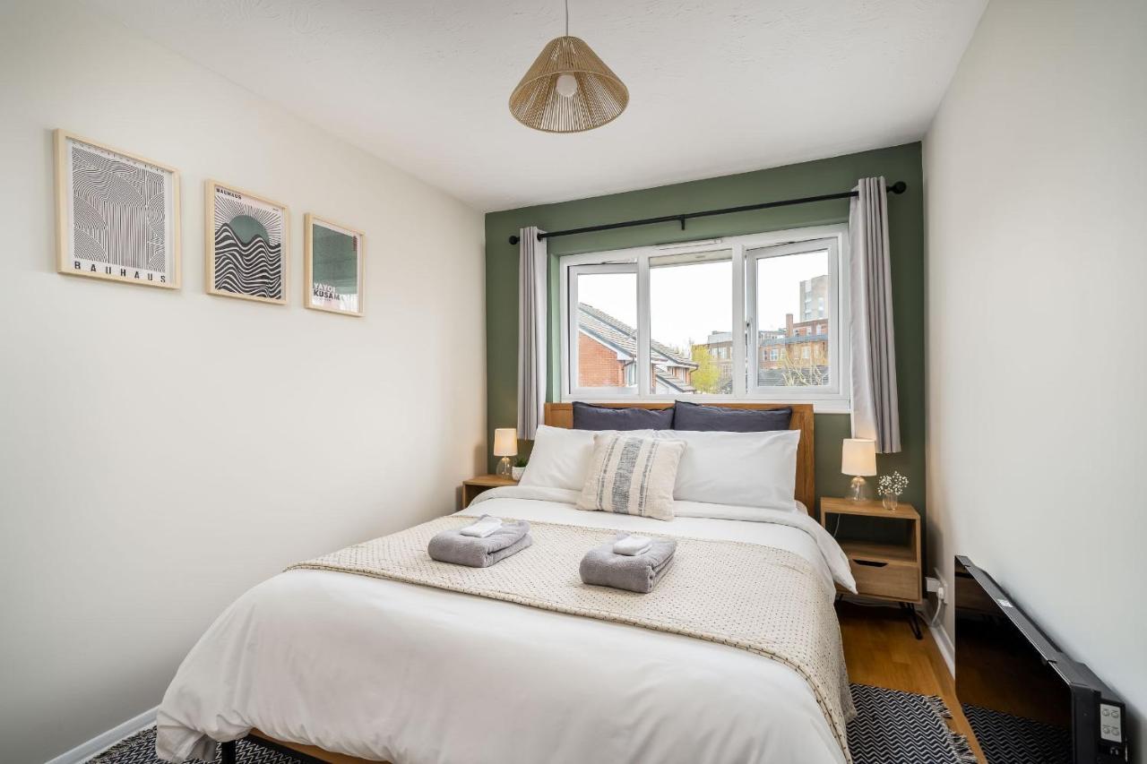 Homely And Stylish Bermondsey Apartment With Parking Лондон Экстерьер фото